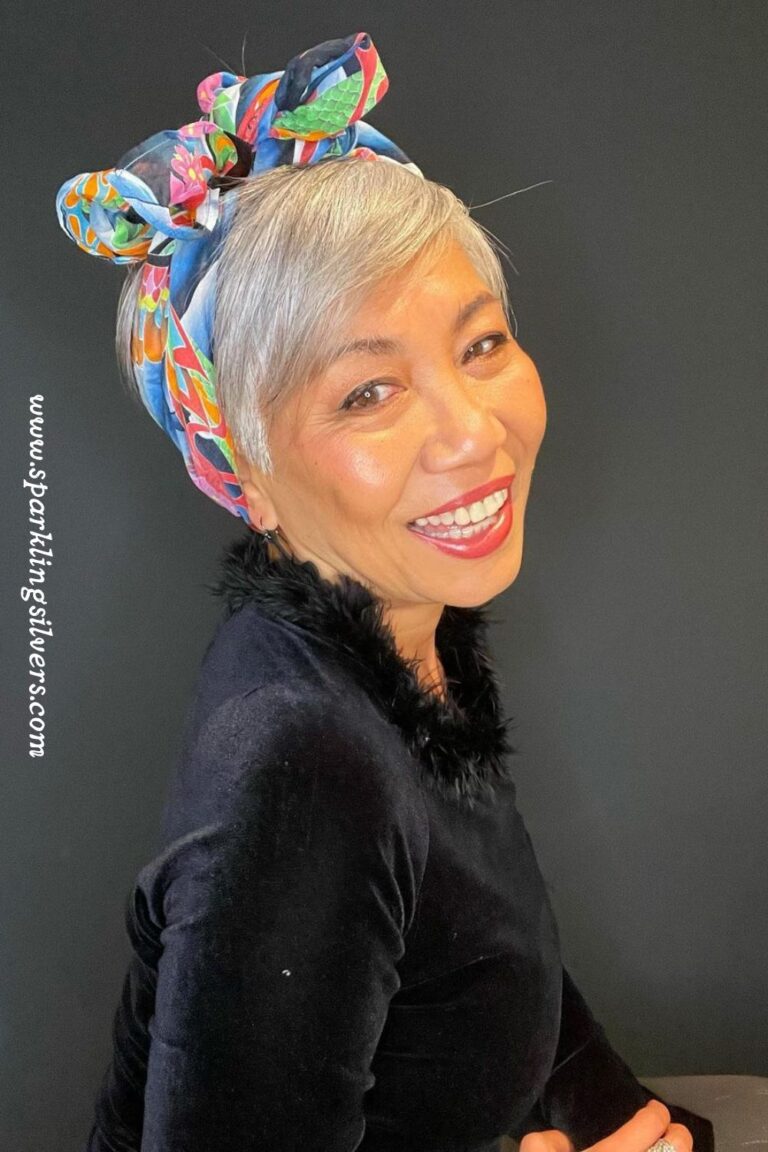sue, a pro-age grey hair influencer