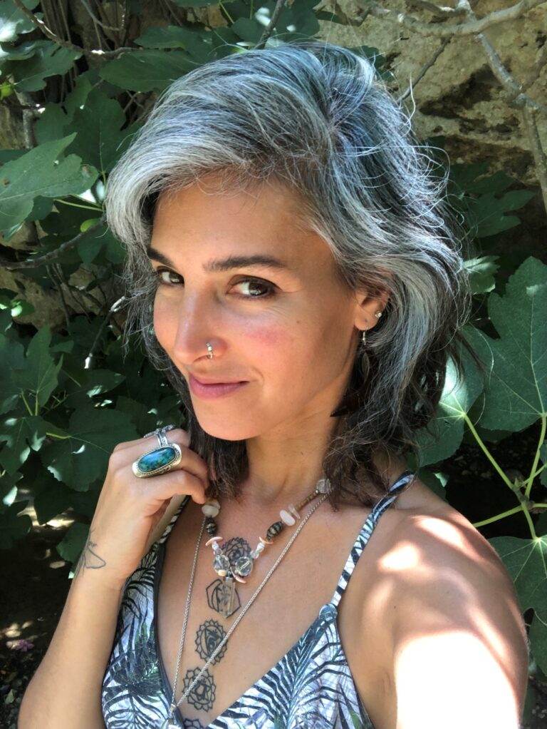 Read Ayseguls Inspiring Gray Hair Transition Story