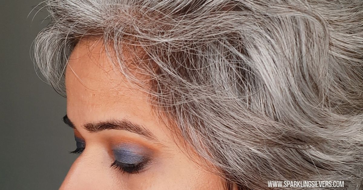 5 Mistakes That Are Worsening Your Gray Hair Frizz - SparklingSilvers