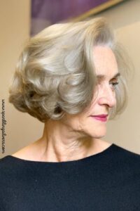 short haircuts for growing out grey hair