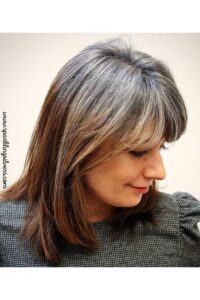 Long bob hairstyle for grey hair